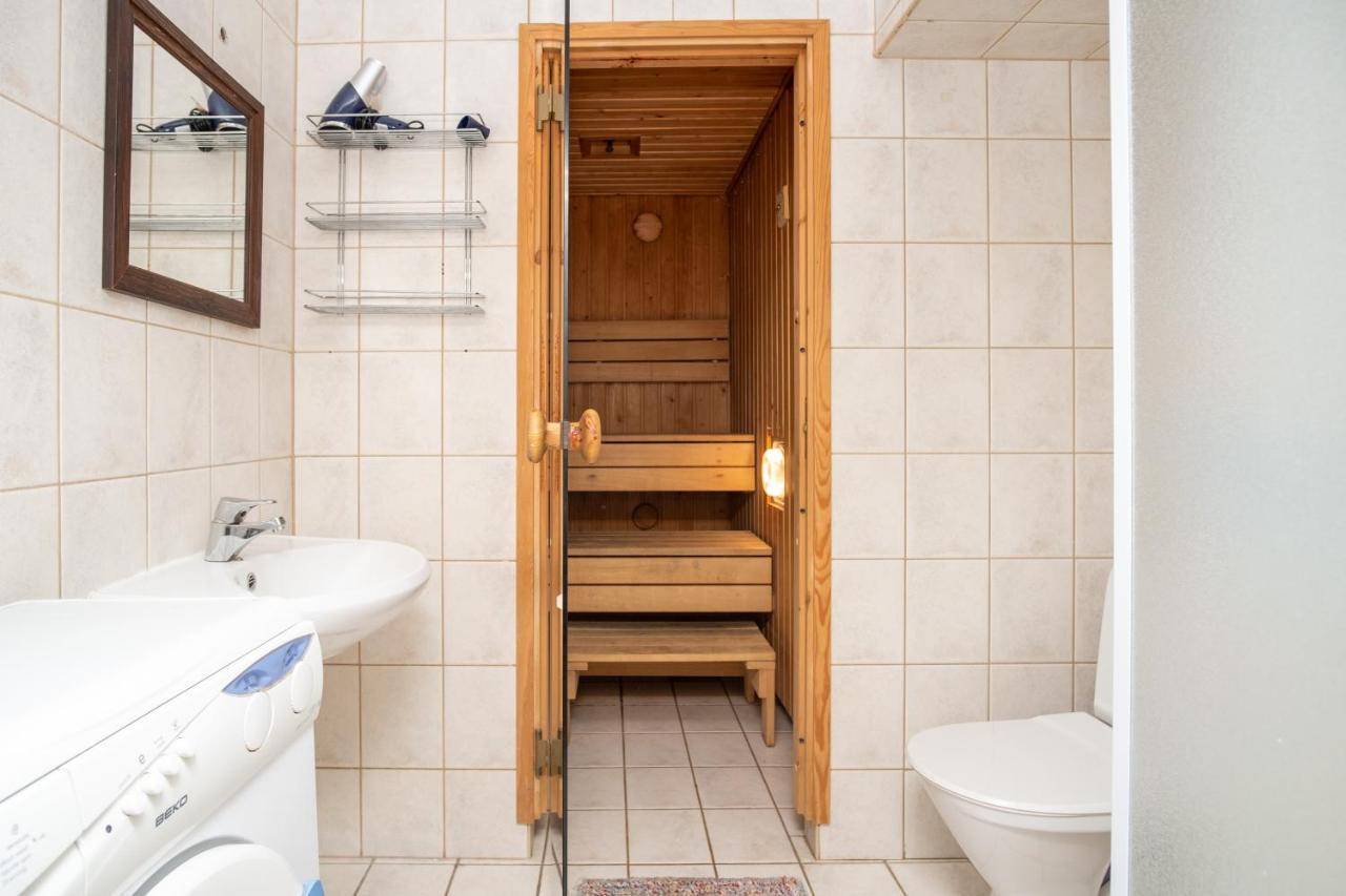 Old Town 2-Bathroom Apartment With Sauna Tallinn Exterior foto
